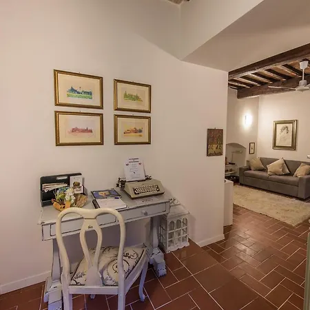 Vermaaten Boutique Emerald Todi