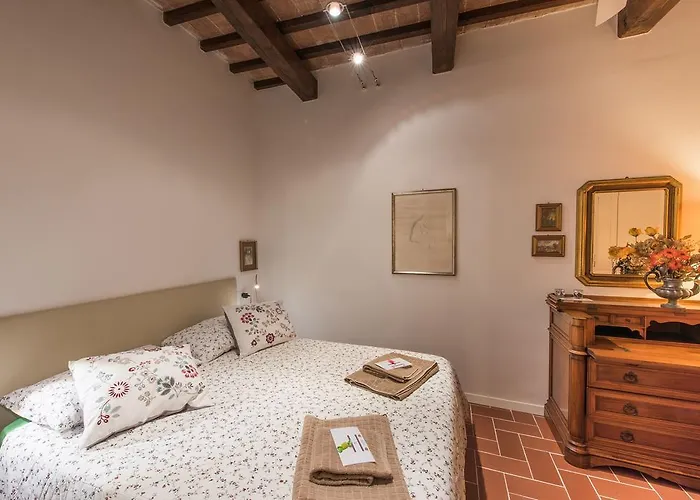 Vermaaten Boutique Emerald Apartment Todi