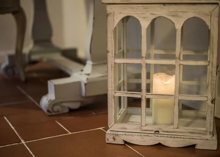 Vermaaten Boutique Emerald Apartment *